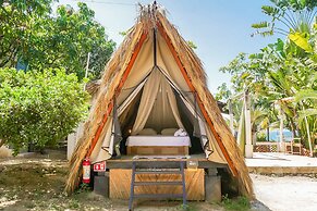 Selina Puerto Escondido