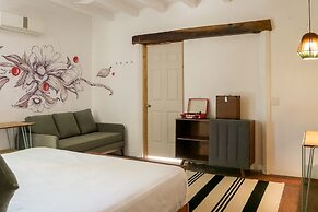 Selina Puerto Escondido