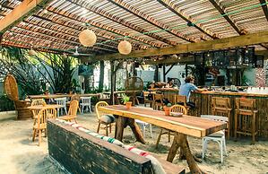 Selina Puerto Escondido