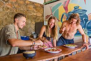 Selina Puerto Escondido