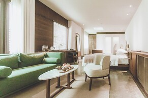 Tsingpu Yangzhou Retreat