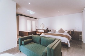 Tsingpu Yangzhou Retreat