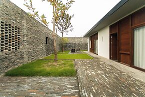 Tsingpu Yangzhou Retreat