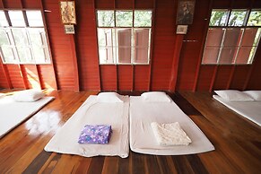 Ram Yai Homestay - Hostel