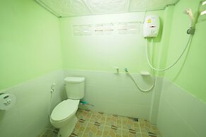 Ram Yai Homestay - Hostel