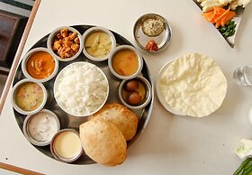 Hotel Ballal Residency