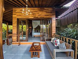 Candy Villa by Pramana Villas