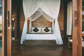 Candy Villa by Pramana Villas