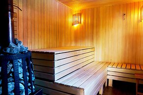 Zhemchug Village Hotel