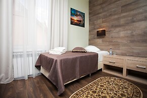 Zhemchug Village Hotel