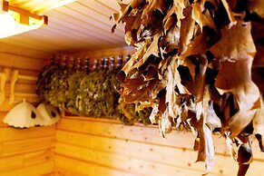 Zhemchug Village Hotel