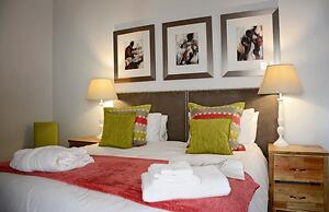 Number Eighteen Exclusive Guest Lodge