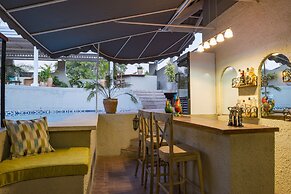 Number Eighteen Exclusive Guest Lodge