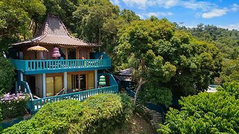 Karuna El Nido Villas