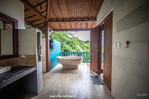 Karuna El Nido Villas