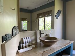 Karuna El Nido Villas