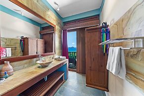 Karuna El Nido Villas