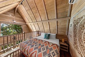 Karuna El Nido Villas