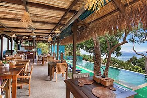 Karuna El Nido Villas