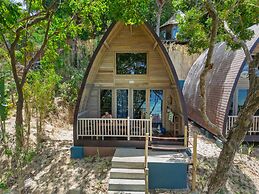 Karuna El Nido Villas