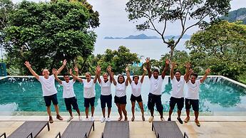 Karuna El Nido Villas