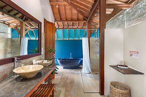 Karuna El Nido Villas