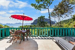 Karuna El Nido Villas