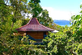 Karuna El Nido Villas