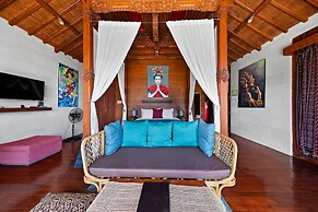 Karuna El Nido Villas