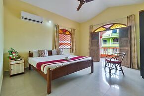 Larios Beach Holidays