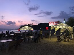 Larios Beach Holidays