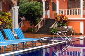 Larios Beach Holidays