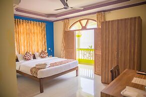 Larios Beach Holidays