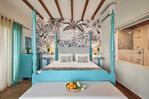 Larios Beach Holidays