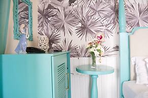 Larios Beach Holidays