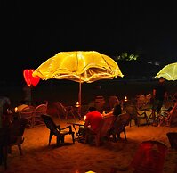 Larios Beach Holidays