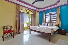 Larios Beach Holidays