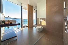 Golden Rays Luxury Villas