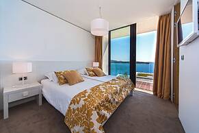 Golden Rays Luxury Villas