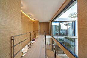 Golden Rays Luxury Villas