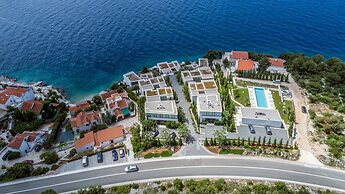 Golden Rays Luxury Villas