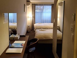 Karasuma Rokujo Hotel