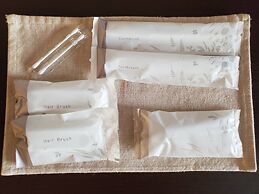 Karasuma Rokujo Hotel