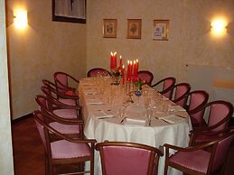 Albergo Ristorante Flora