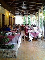 Albergo Ristorante Flora