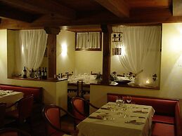 Albergo Ristorante Flora