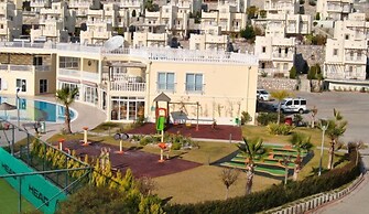 Turquoise Homes Adabuku 2 Bedrooms