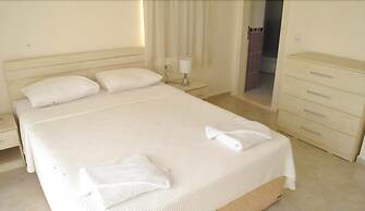 Turquoise Homes Adabuku 2 Bedrooms Pool