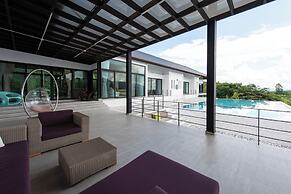 Monlada Khaoyai
