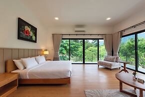 Monlada Khaoyai